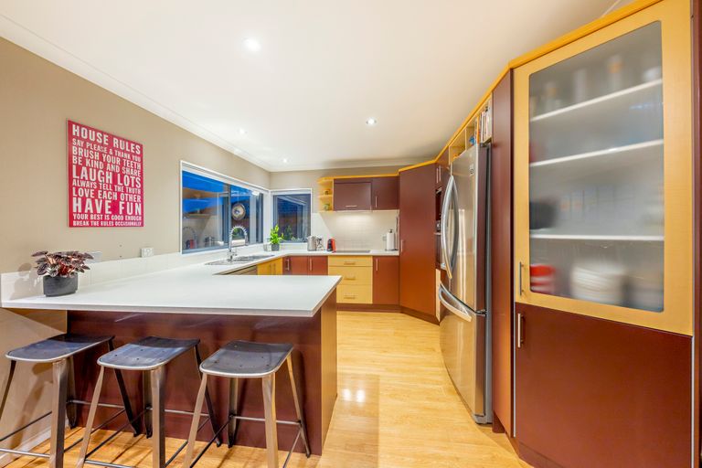 Photo of property in 13 Dunaff Place, Flat Bush, Auckland, 2019