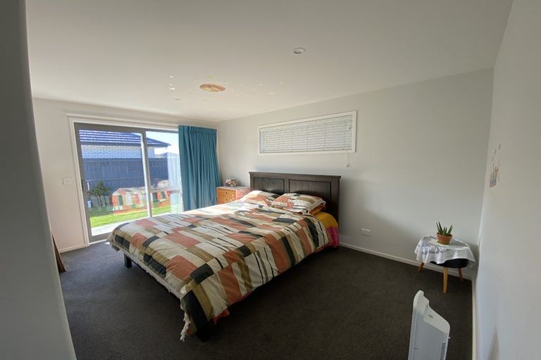 Photo of property in 2 Joy Place, Rolleston, 7614