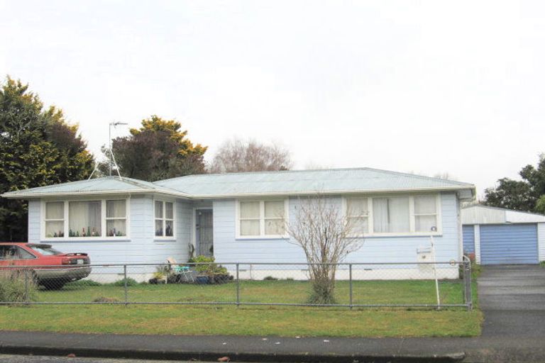 Photo of property in 27 Harper Street, Papakura, 2110