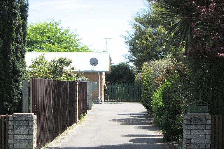 Photo of property in 2/18 Railway Terrace, Templeton, Christchurch, 8042