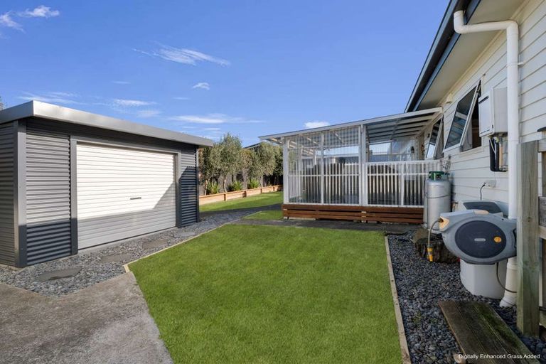 Photo of property in 14 Mowhanau Drive, Kai Iwi, Whanganui, 4574