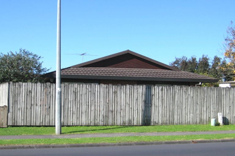 Photo of property in 1/158 Whitford Road, Somerville, Auckland, 2014