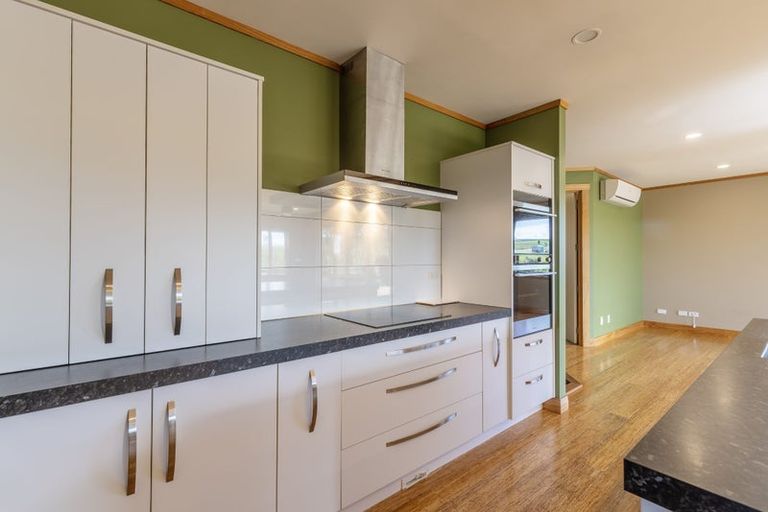 Photo of property in 9 Tui Drive, Waipukurau, 4281