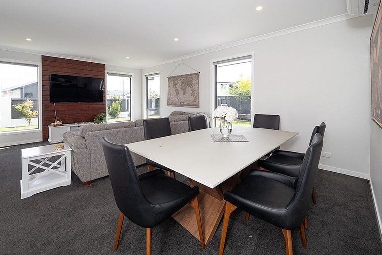 Photo of property in 8 Kelburn Place, Tinwald, Ashburton, 7700