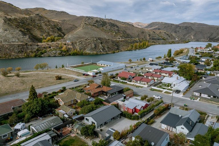 Photo of property in 5a Ray Street, Cromwell, 9310