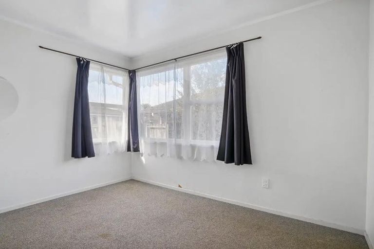 Photo of property in 44b Kelvin Road, Papakura, 2110