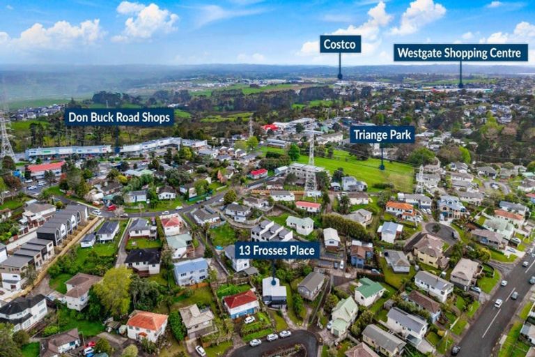 Photo of property in 13 Frosses Place, Massey, Auckland, 0614