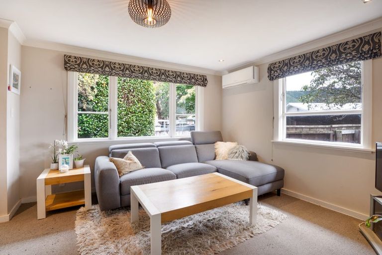 Photo of property in 2/119 Clouston Park Road, Clouston Park, Upper Hutt, 5018