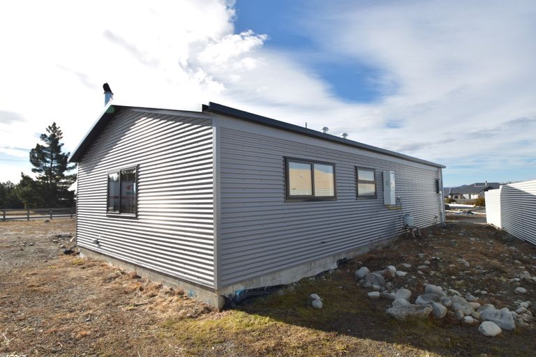 Photo of property in 8 Penstock Place, Twizel, 7901