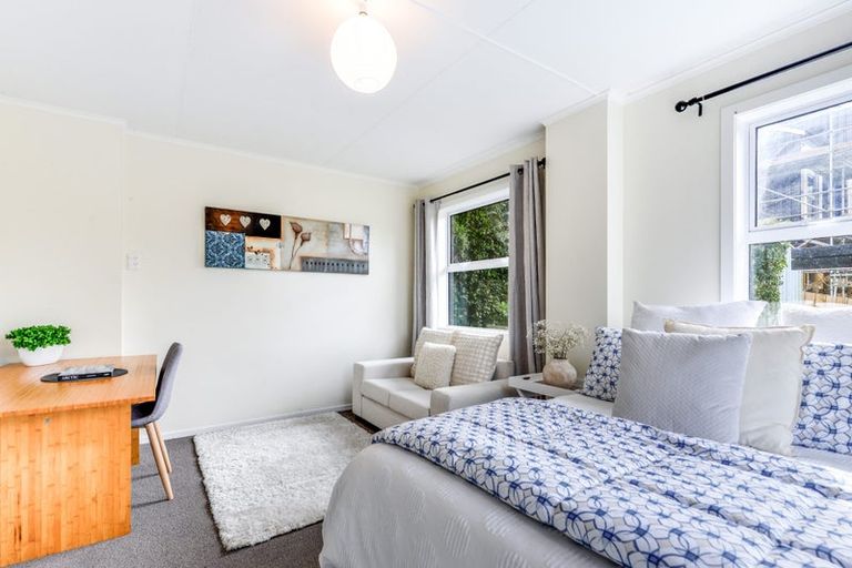 Photo of property in 28a Hillcrest Road, Hillcrest, Hamilton, 3216