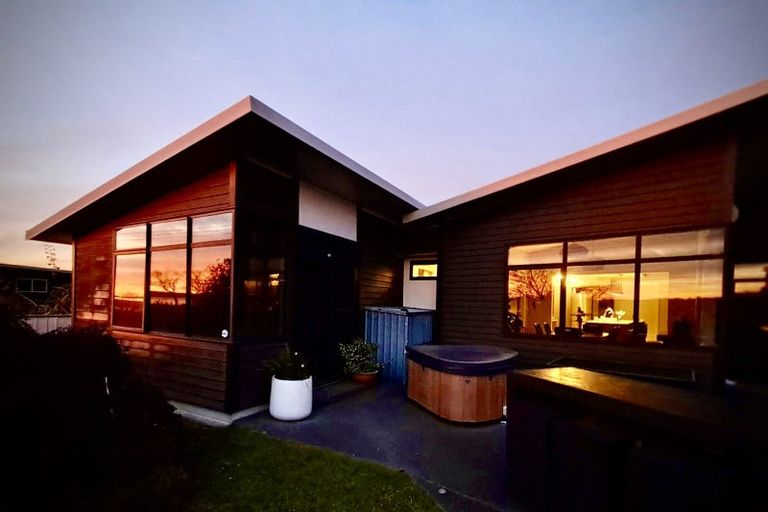 Photo of property in 41 Camellia Drive, Ngongotaha, Rotorua, 3010