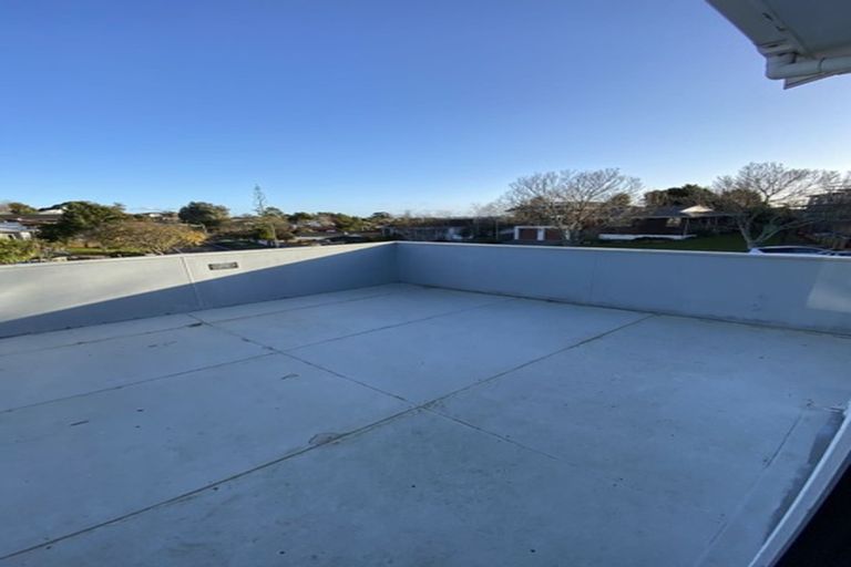 Photo of property in 26 Murvale Drive, Bucklands Beach, Auckland, 2014