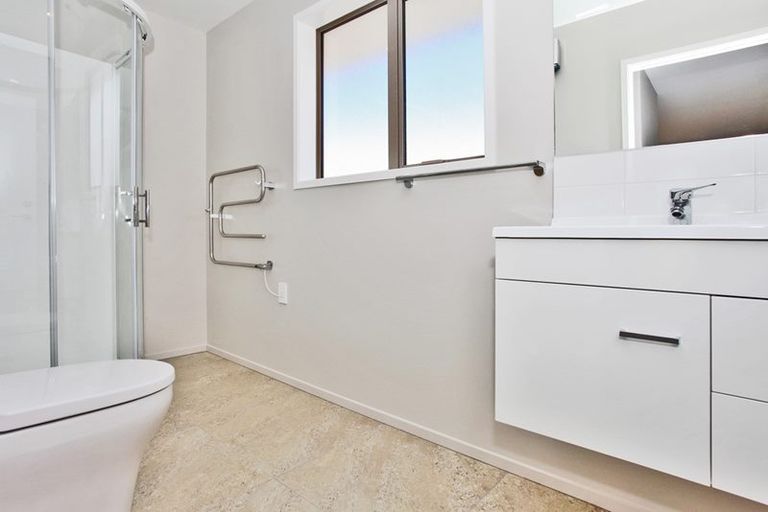 Photo of property in 16 Newman Road, Rolleston, 7614