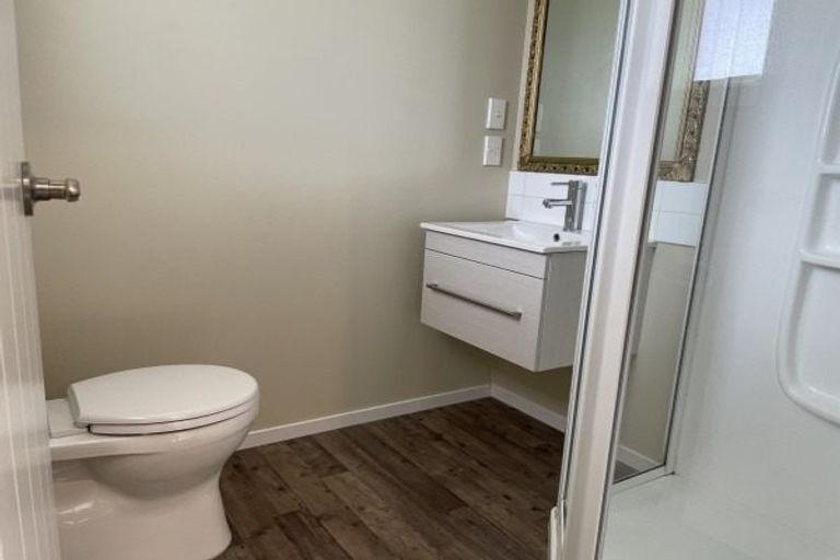 Photo of property in 1 Harper Mews, Feilding, 4702