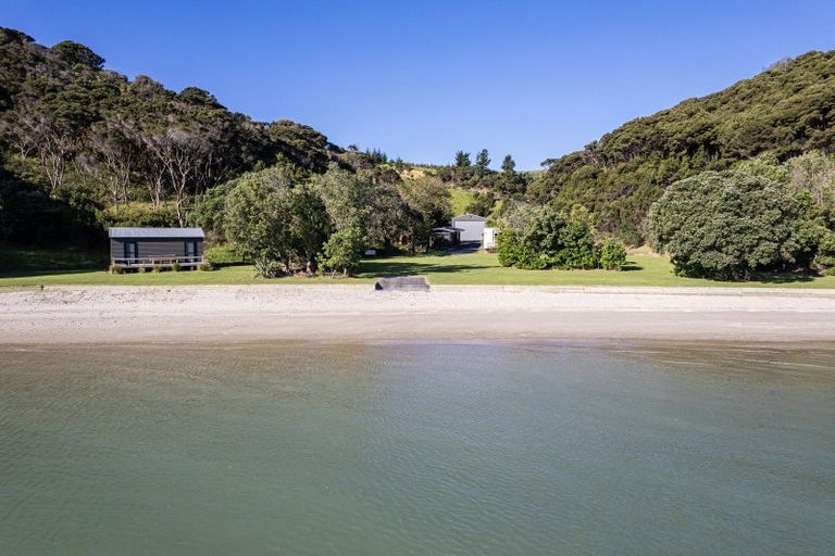 Photo of property in 90 Mckenzie Road, Te Ti Mangonui, Kerikeri, 0294