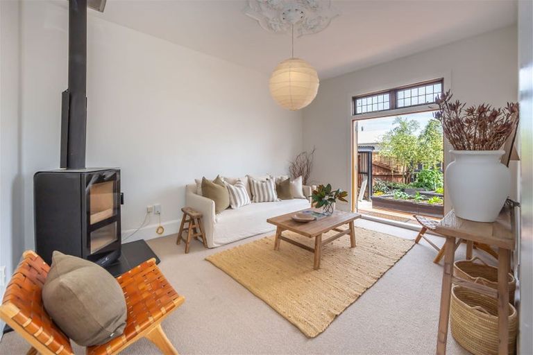 Photo of property in 35 Dampier Street, Woolston, Christchurch, 8023