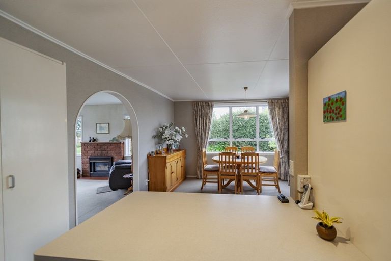 Photo of property in 4 Guy Street, Waipawa, 4210