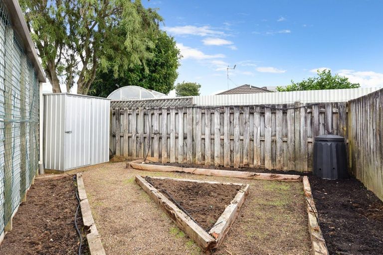 Photo of property in 67 Sandwich Road, St Andrews, Hamilton, 3200