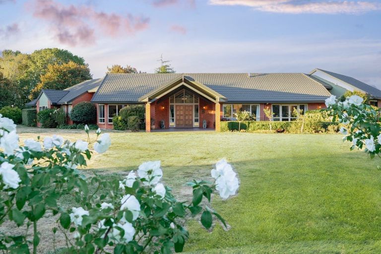 Photo of property in 17 Cedar Park Road, Tamahere, Hamilton, 3283