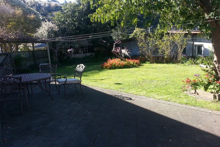 Photo of property in 1 Edwin Street, Belmont, Lower Hutt, 5010