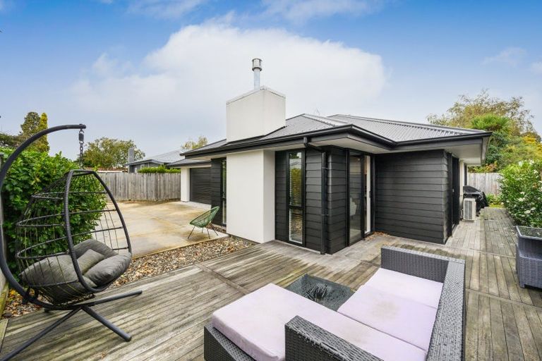 Photo of property in 6 Ngaio Street, West End, Palmerston North, 4412