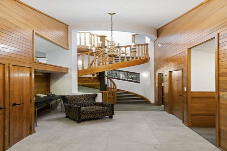 Photo of property in 711a South Titirangi Road, Titirangi, Auckland, 0604