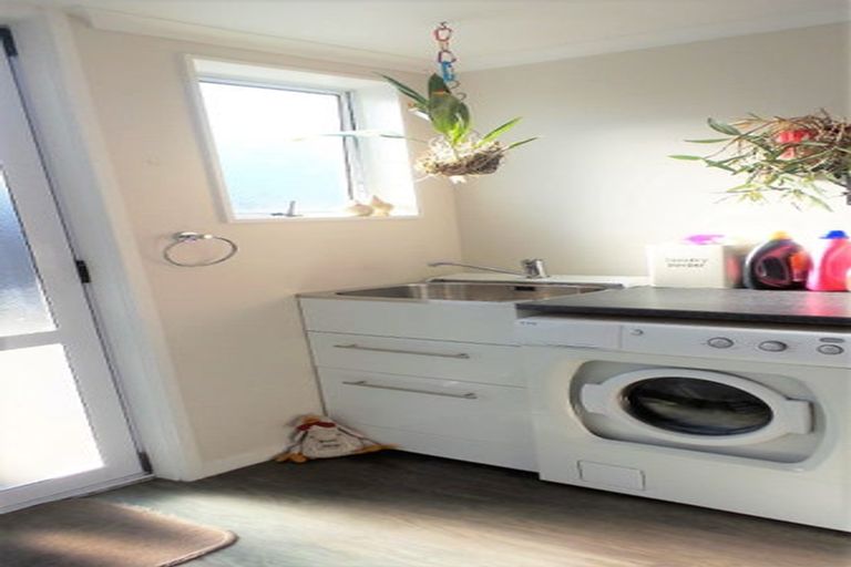 Photo of property in 41 Raymond Street, West End, Timaru, 7910