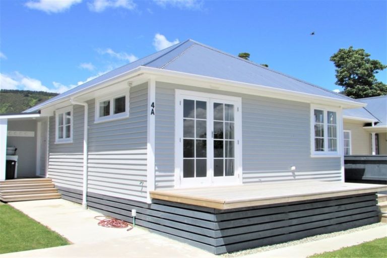 Photo of property in 4a Langford Street, Naenae, Lower Hutt, 5011