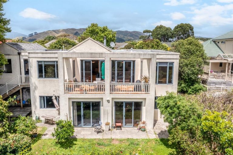 Photo of property in 6 North Bay, Waikanae, 5036