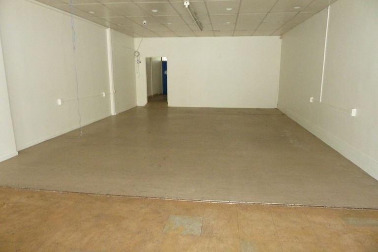 Photo of property in 3/98 Great South Road, Manurewa, Auckland, 2102