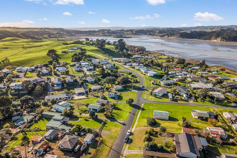 Photo of property in 447 Hoturoa Street, Kawhia, 3889