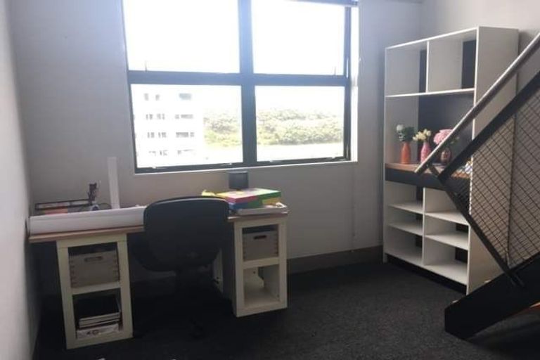 Photo of property in Urbane Apartments, 49/29 Webb Street, Mount Cook, Wellington, 6011