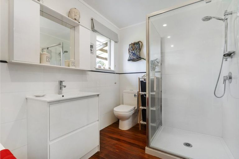 Photo of property in 52 South Highway East, Whitianga, 3510