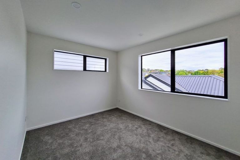 Photo of property in 25 Jandell Crescent, Bucklands Beach, Auckland, 2014