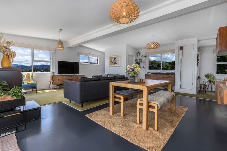 Photo of property in 72 Rosetta Road, Raumati South, Paraparaumu, 5032
