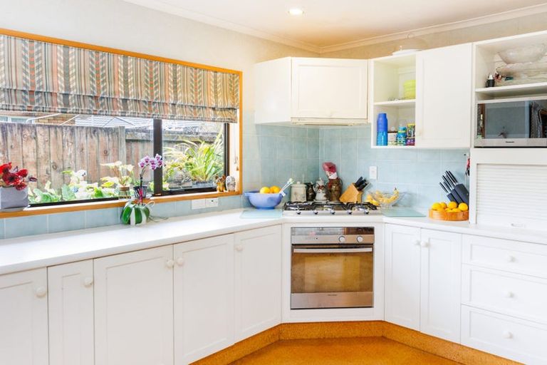 Photo of property in 36 Jefferson Crescent, Milson, Palmerston North, 4414