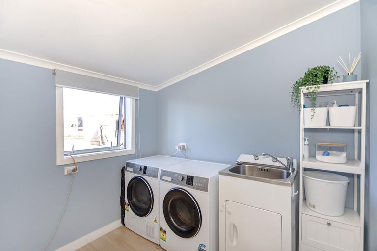 Photo of property in 27 Ouse Street, Oamaru, 9400