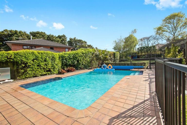 Photo of property in 184 Hill Road, Manurewa, Auckland, 2105