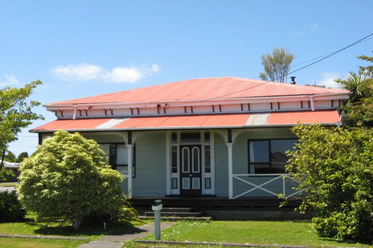 Photo of property in 87 Romilly Street, Westport, 7825