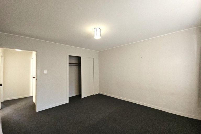 Photo of property in 3/35 Mana Esplanade, Paremata, Porirua, 5026