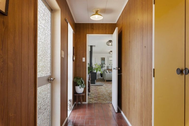Photo of property in 16 Henare Place, Tihiotonga, Rotorua, 3015