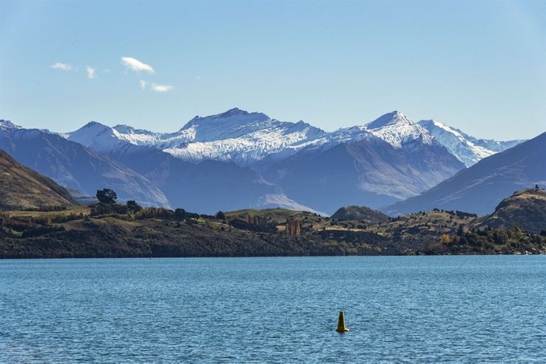 Photo of property in 45 Mount Linton Avenue, Wanaka, 9305