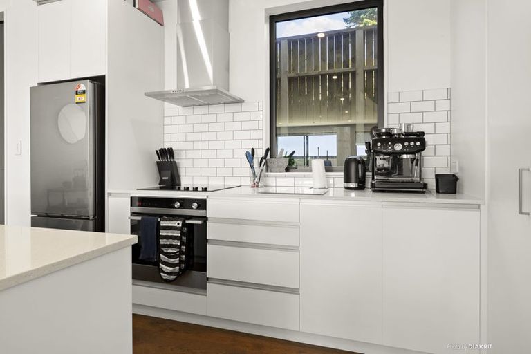 Photo of property in 14/62u Spenmoor Street, Newlands, Wellington, 6037