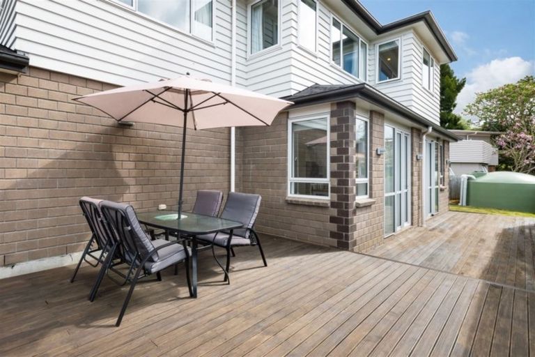 Photo of property in 10a Merchant Avenue, Te Atatu South, Auckland, 0610