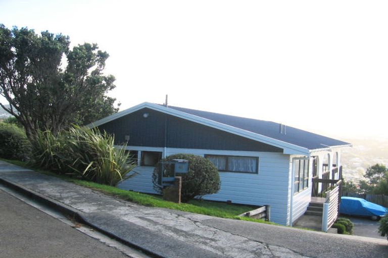 Photo of property in 41 Chapman Street, Johnsonville, Wellington, 6037