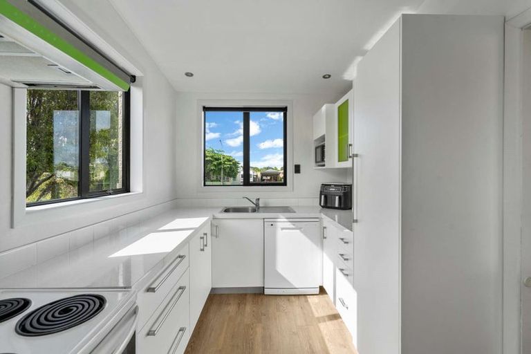 Photo of property in 64 Highfield Terrace, Newfield, Invercargill, 9812