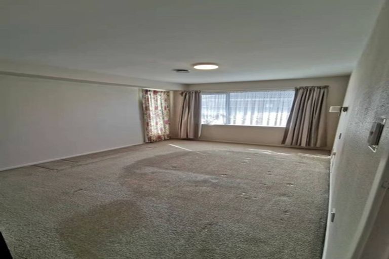 Photo of property in 11 Manor Place, Bryndwr, Christchurch, 8053