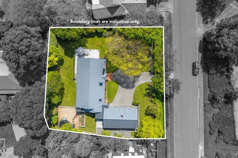 Photo of property in 50 Huia Street, Waikanae, 5036
