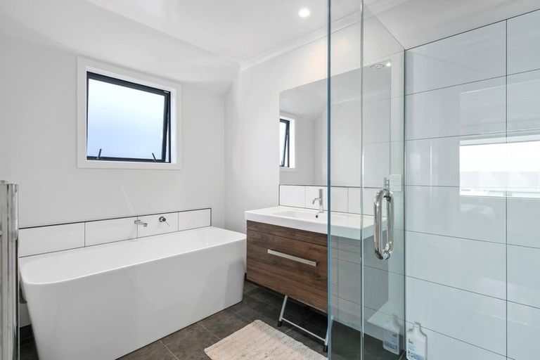 Photo of property in 16 Kotata Street, Richmond, 7020