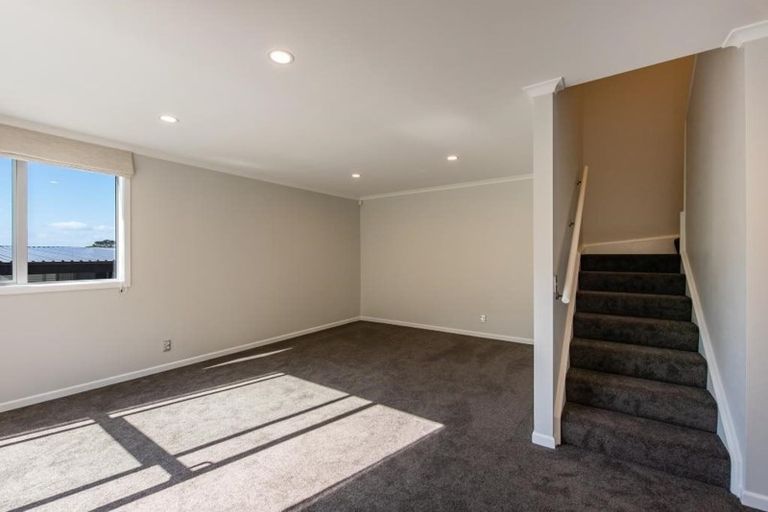 Photo of property in 9/27 The Rigi, Northland, Wellington, 6012